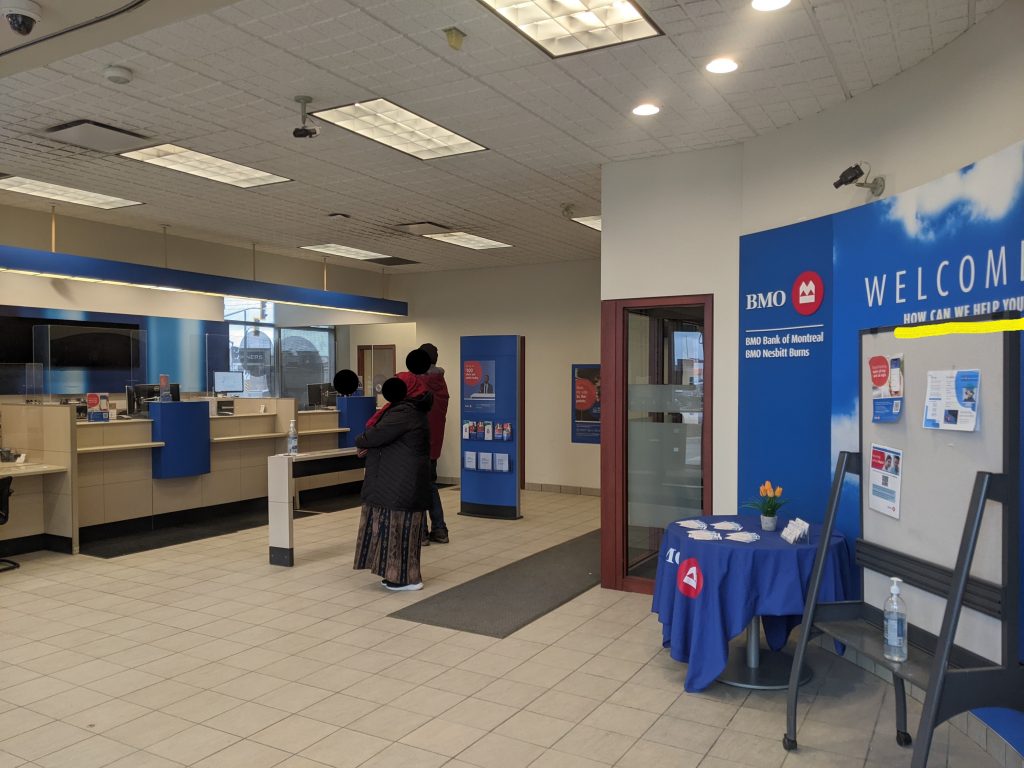 bmo bank teller position